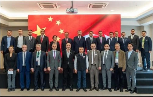 ÇİNLİ YATIRIMCILAR İSTANBUL’A GELİYOR: PLASTİKTE YATIRIM FIRSATLARI MASADA